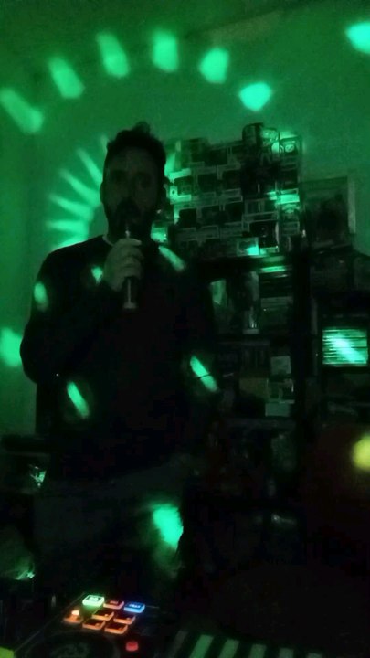 Appuntamento stasera ore 22:00 sullapagina Facebook Tony kairom dj producer.Live DJ Set Session