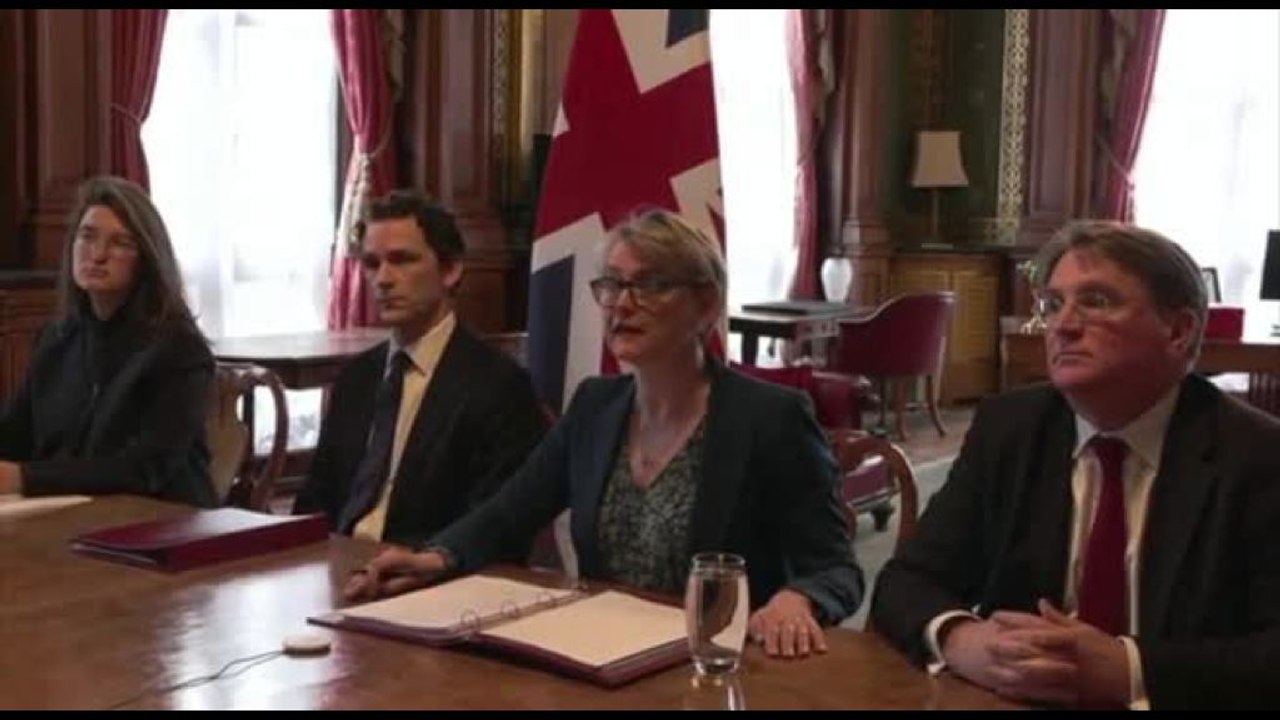 Vertice "volenterosi" su Stretto Hormuz: riapertura necessità urgente