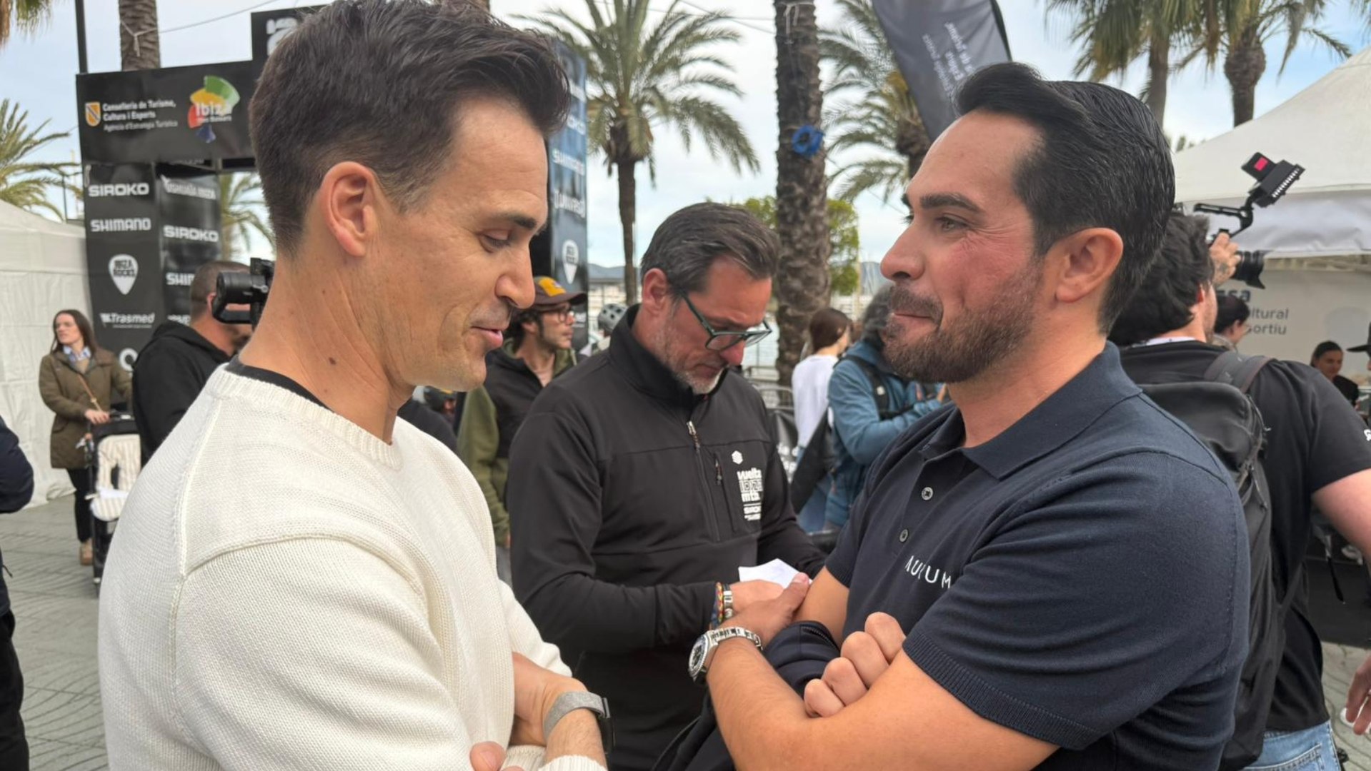 Contador se apunta a la montaña: "Valverde cuando debutó se rompió la clavícula"