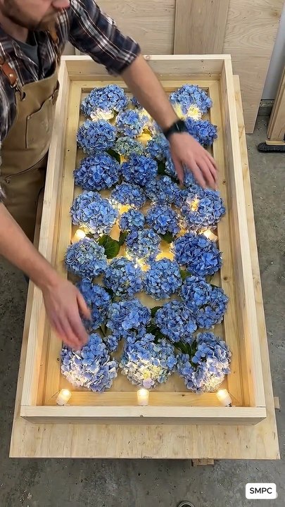 Turning a box of Blue Flowers into a glowing epoxy masterpiece 🌹✨SMPC. #resinart #diy #homedecor