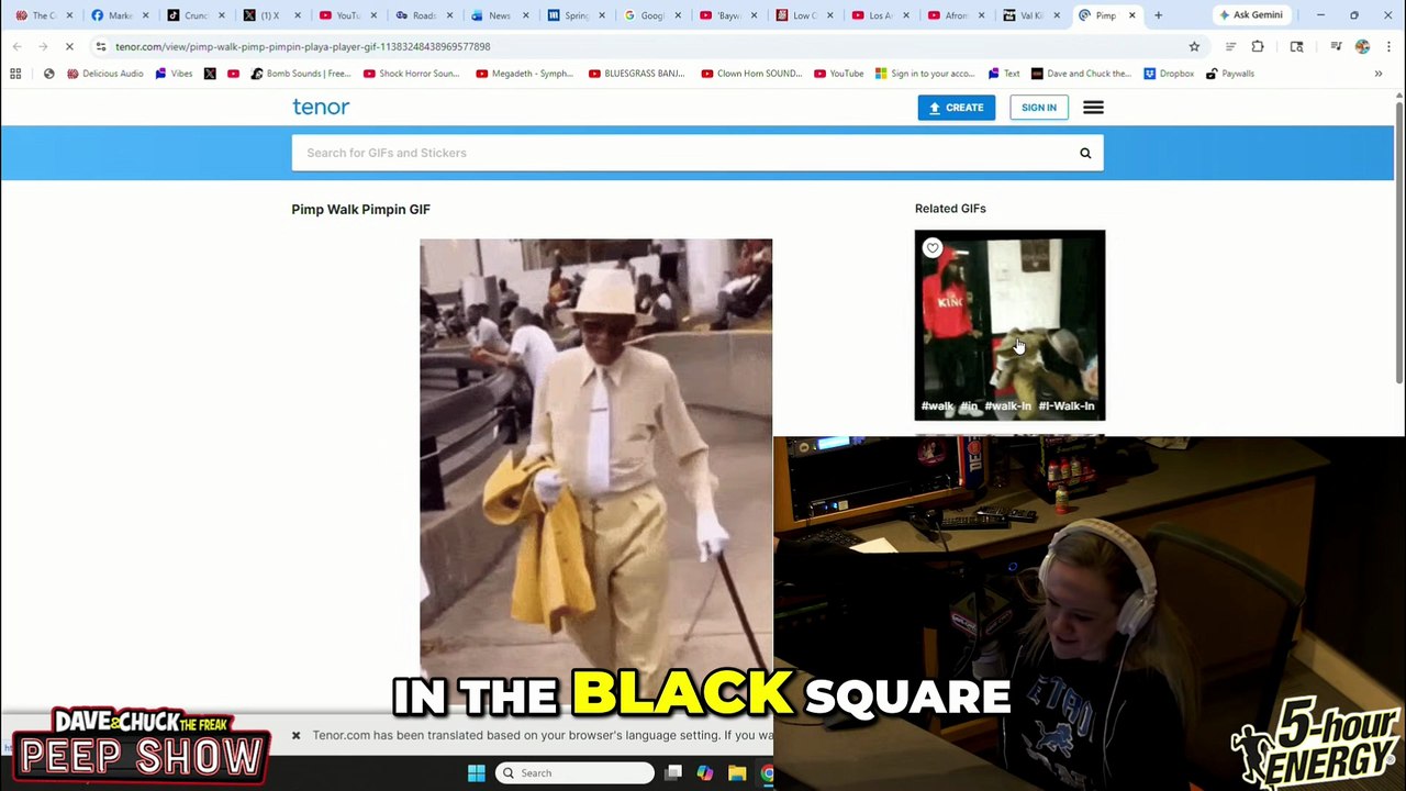 Lisa's Pimp Walk and Dave's Pirate Boobies! - video Dailymotion