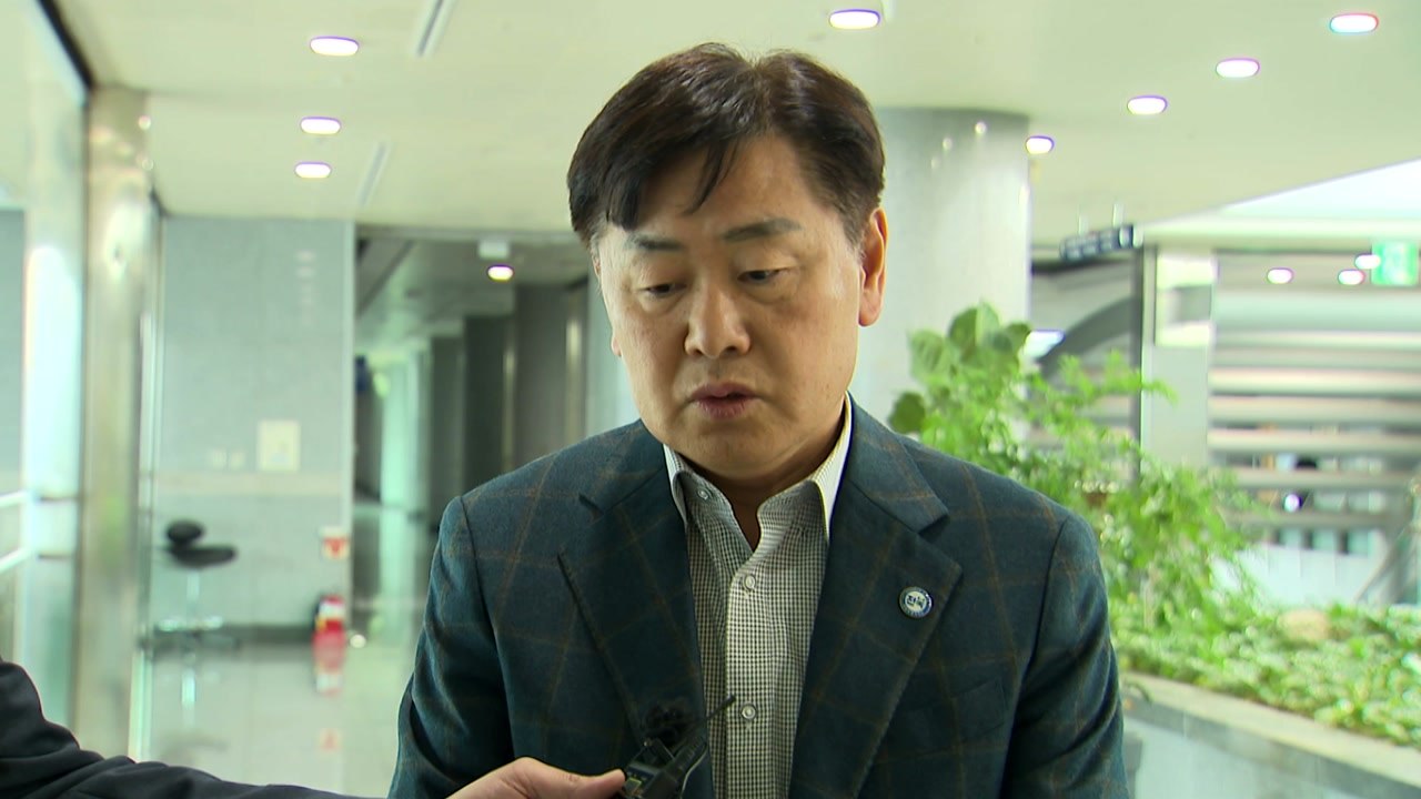 [단독] '제명 김관영' 휴가 복귀..."비례성 원칙 위반돼 가처분 신청" / YTN