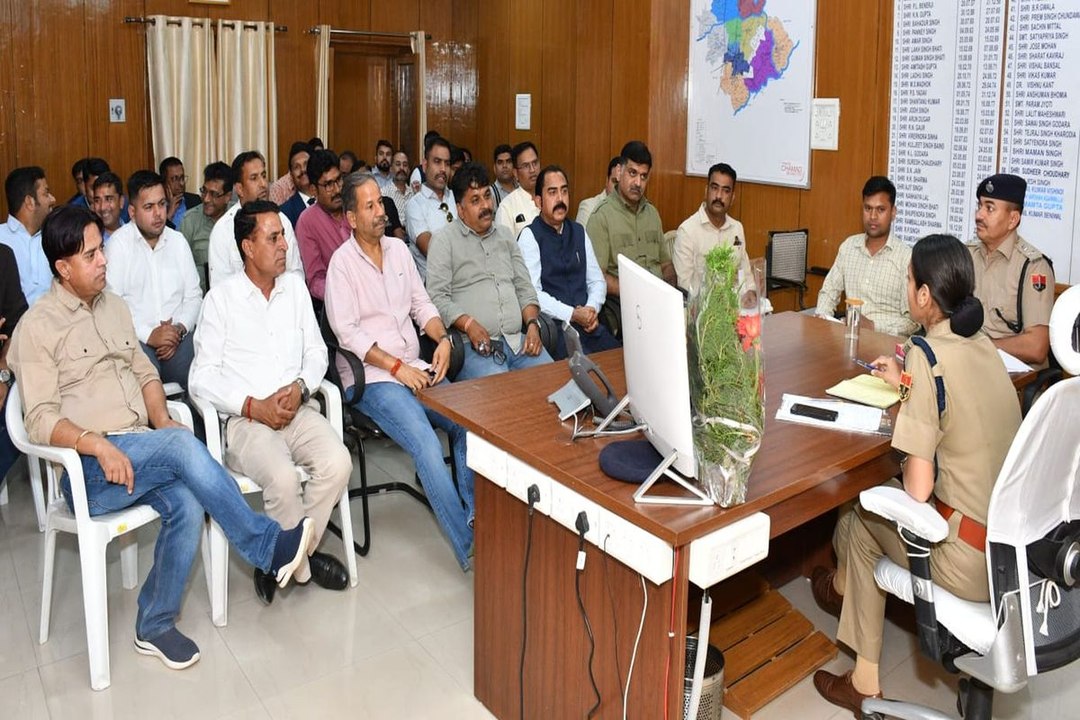 swm news:रणथंभौर रोड पर अवैध वाहनों पर लगेगा अंकुश, रात्रि गश्त बढ़ेगी