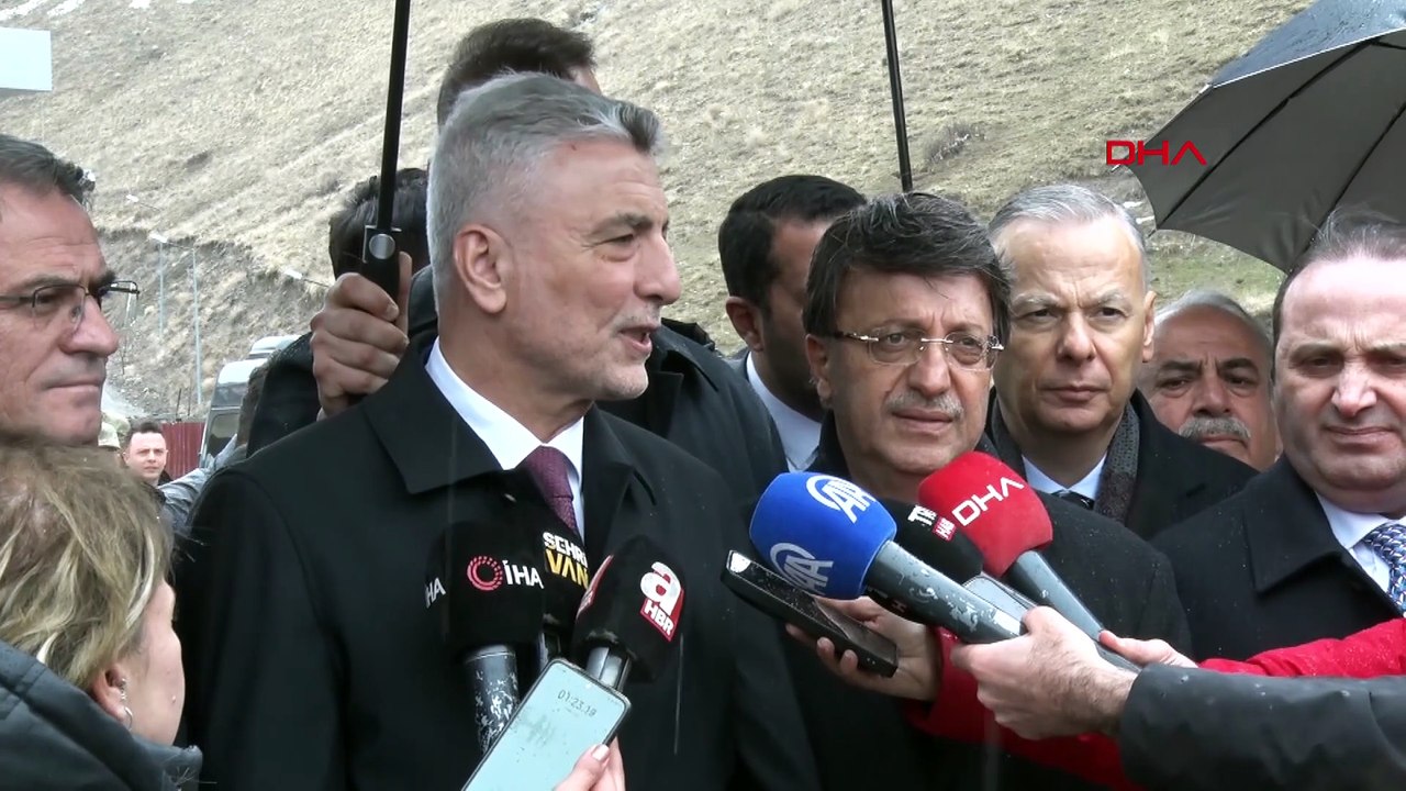 Bakan Bolat, Kapıköy Sınır Kapısı'nda incelemelerde bulundu