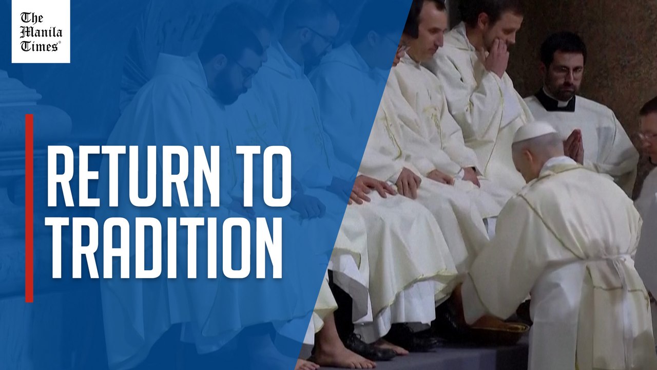 Pope Leo washes feet of 12 priests in Rome