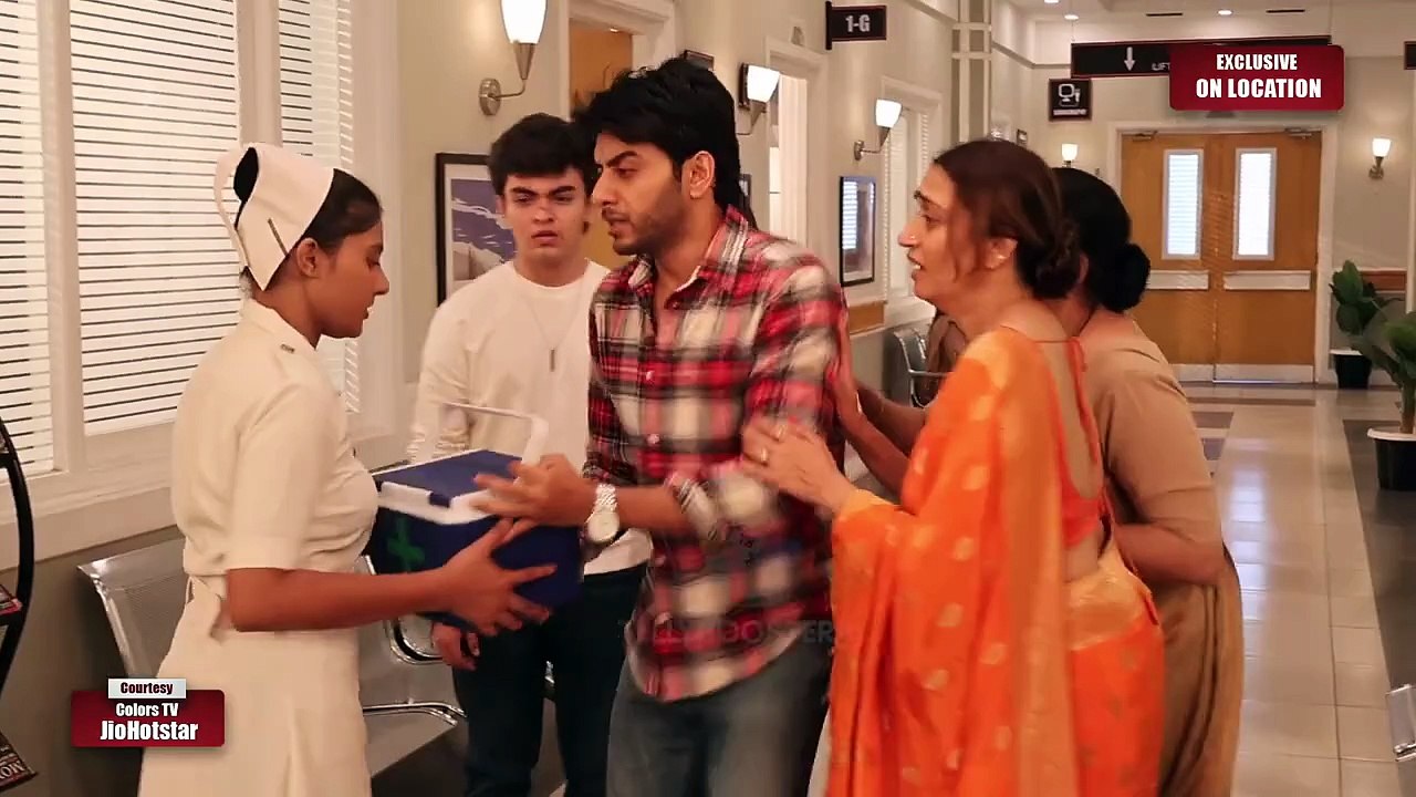 Do Duniya Ek Dil Today Episode _ Shivaay delivered injection to hospital for Adhya in time _ On Set
