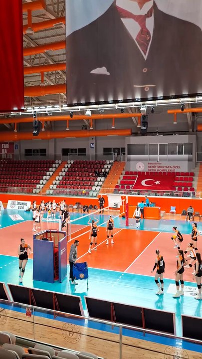 Maç Önü - Beşiktaş v Eczacıbaşı - Yıldız Kızlar Süper Ligi Final Grubu 7. Hafta