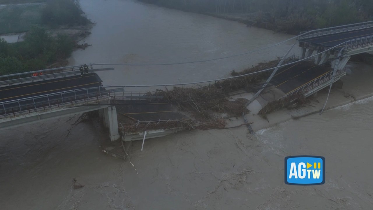 Il Trigno si ritira dal ponte caduto: il video dal drone della strada collassata sul letto del fiume