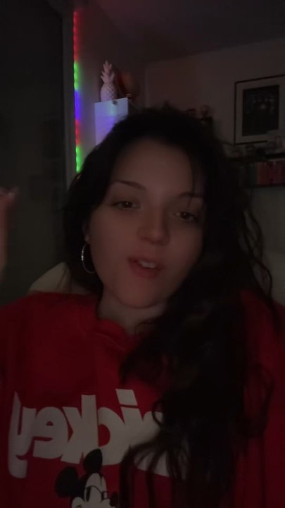 Non mais Paradise saison 2 c’était vraiment énorme ! Je suis encore choquée de la tournure des derniers épisodes 😱