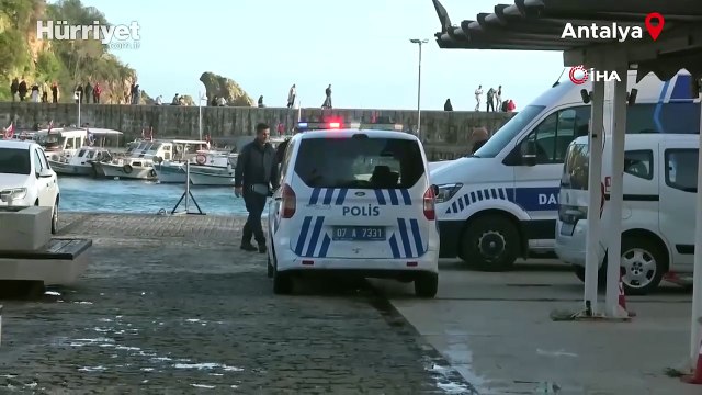 Can pazarının yaşandığı sahilde boğulan genç yüzündeki egzama için denize girmiş