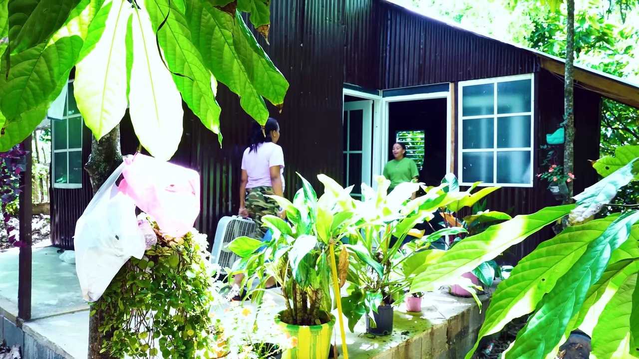 2 parejas se mudan en una sola casa Para vivir juntos y esto paso   LOS SOCIOS SOY