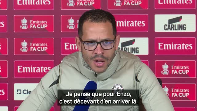 Chelsea - Rosenior explique la sanction d’Enzo Fernandez : "Une ligne a été franchie"