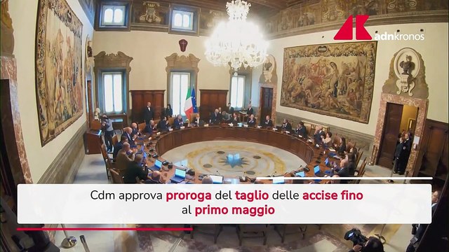 Carburanti, taglio accise proprogato fino al 1 maggio