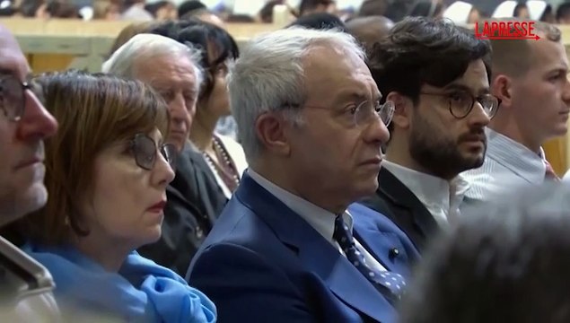 Pasqua, nel Gioved? Santo il Papa compie il gesto della Lavanda dei piedi