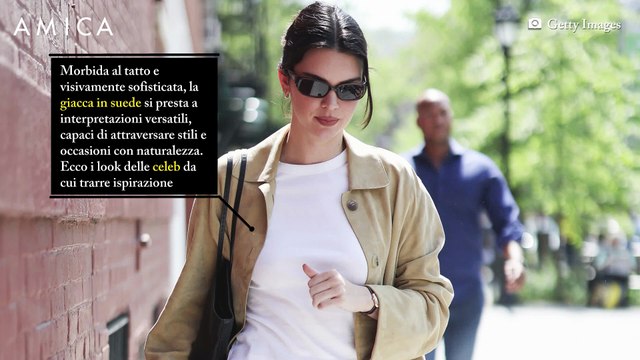 Come abbinare la giacca in suede questa primavera secondo le celeb