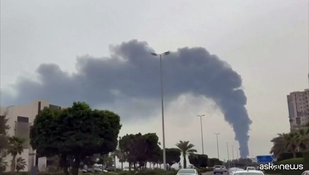 Iran, colpita con droni una raffineria in Kuwait