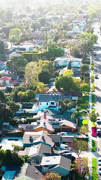 Mold can spread quickly and silently—nearly half of homes in the U.S. are affected. The longer it stays, the more damage it causes to your property and health.  Green Planet Restoration provides fast, professional mold testing and removal services in Los