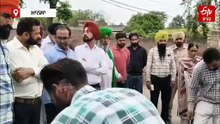 ਦੋ ਮਹੀਨੇ ਅੰਦਰ ਬਣੀ ਟੁੱਟੀ ਸੜਕ ਦੀ ਜਾਂਚ ਸ਼ੁਰੂ, ਜਾਂਚ ਟੀਮ ਨੇ ਸੜਕ ਦੇ ਲਏ ਸੈਂਪਲ,ਹੋਵੇਗਾ ਐਕਸ਼ਨ