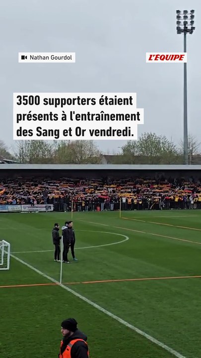 Les supporters de Lens bouillants et confiants avant le derby à Lille - Foot - Ligue 1