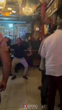Polémica por un video del padre de Agostina Páez imitando el gesto racista que derivó en la causa en Brasil