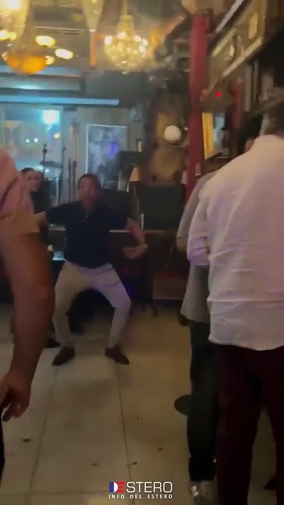 Polémica por un video del padre de Agostina Páez imitando el gesto racista que derivó en la causa en Brasil