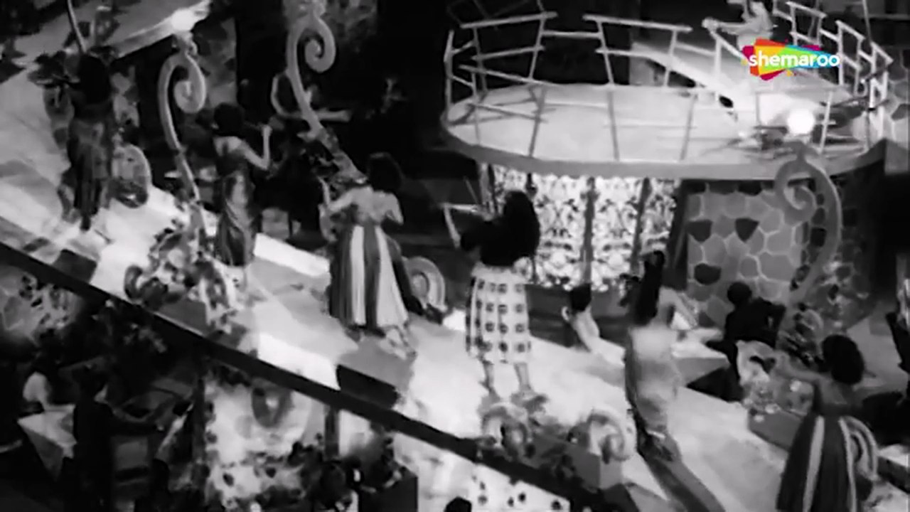 Nutan hey babu Helen Shasikala