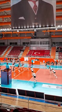 İkinci Set - Beşiktaş v Eczacıbaşı - Yıldız Kızlar Süper Ligi Final Grubu 7. Hafta