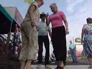 MOV00286 - BLUEGRASS CLOGGING