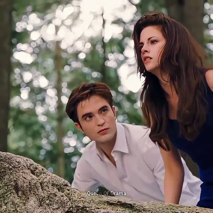 #4She Smelled Human Blood… But Bella Controlled the Beast