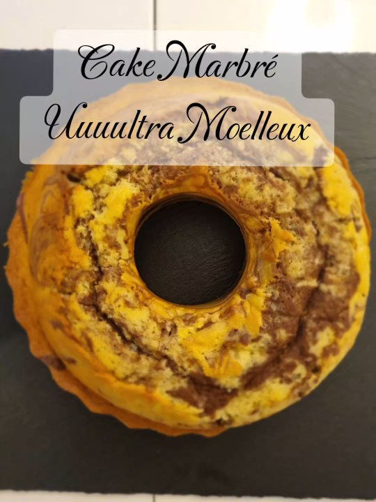 voici un délicieux cake marbré