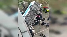 Ankara'da korkunç kaza! Özel halk otobüsü üst geçide çarptı: Ölü ve yaralılar var