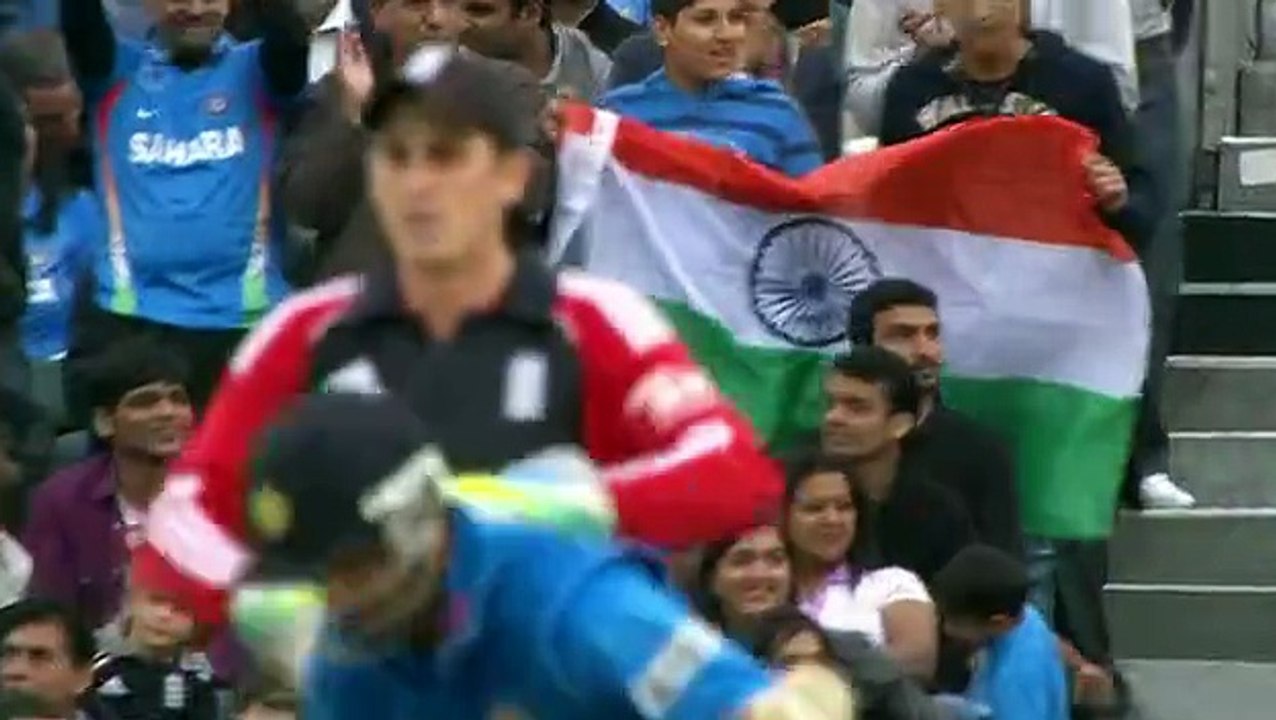 2011 England Tour M01 2011 England vs India, 1st ODI at Chester-le-Street, Sep 03 2011 ( No result)England vs India 2011