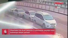 Park halindeki araçlara böyle çarptı! Kontrolden çıkarak...
