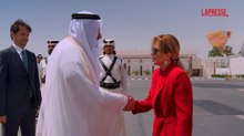 Governo, Meloni arrivata a Doha: vedrà l'emiro del Qatar, Al Thani