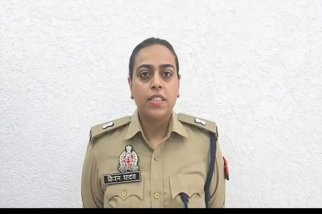 अवैध सिगरेट गिरोह का भंडाफोड़, ₹10 लाख का माल बरामद