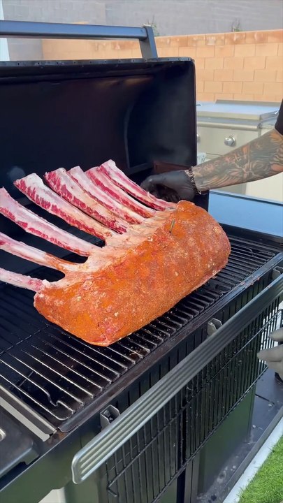 Part 2 Smoked 50 Pound Prime Tomahawk Rib Roast #tomahawk #steakdinner