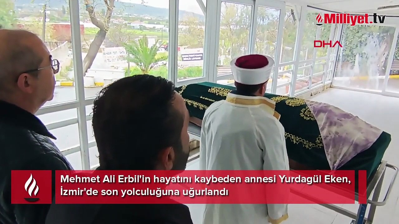 Mehmet Ali Erbil annesinin cenazesine katılmayıp canlı yayın yaptı! Sözleri tepki çekti