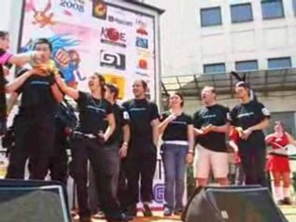 Epita 2008 Jour 2 - 19 - Anniv Ryuu et Staff Epita