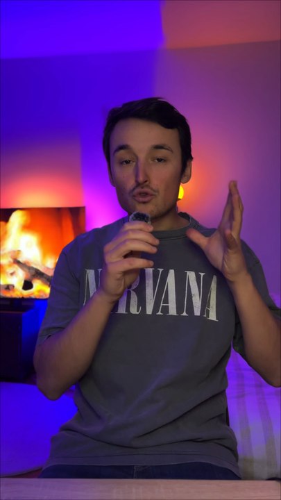 Tu vas pleurer … mais aussi rireLe film est immense et il est actuellement au cinéma. Ça s’appelle I swear et si tu le rates ne dis pas que tu ne savais pas au moins :)Pépite 💎