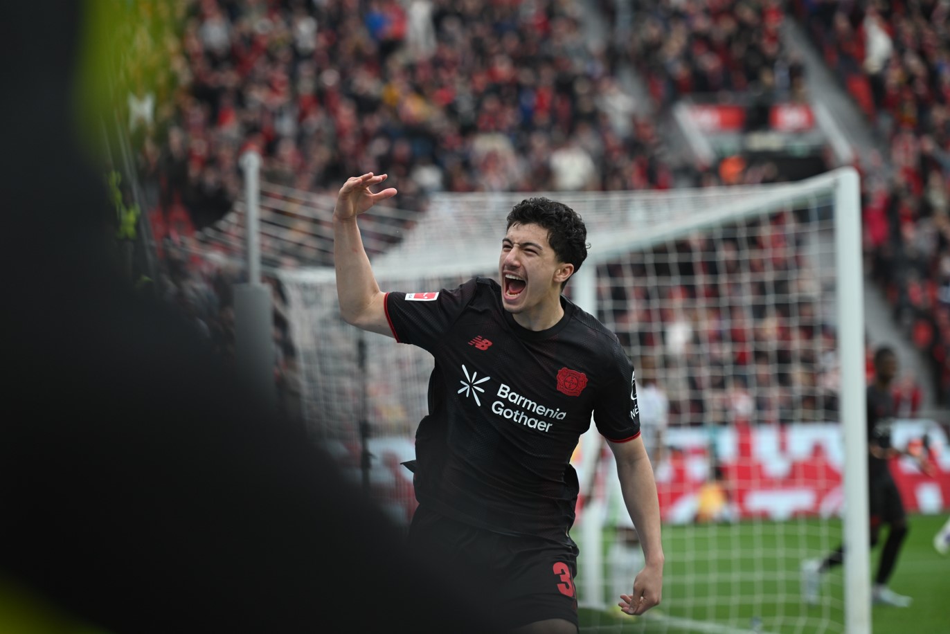 Bundesliga : Leverkusen s'adjuge un match fou à neuf buts contre Wolfsburg