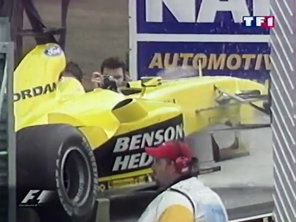Formula1.2003.Round01.Australia.Race.TF1.480p.H264.French