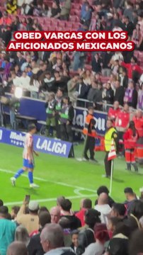 Obed Vargas muestra cariño a los aficionados mexicanos en el Metropolitano