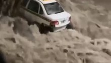 Massive Floodwaters Sweep Away Vehicles in Tucumán After Heavy Rain | Argentina Flood News 2026