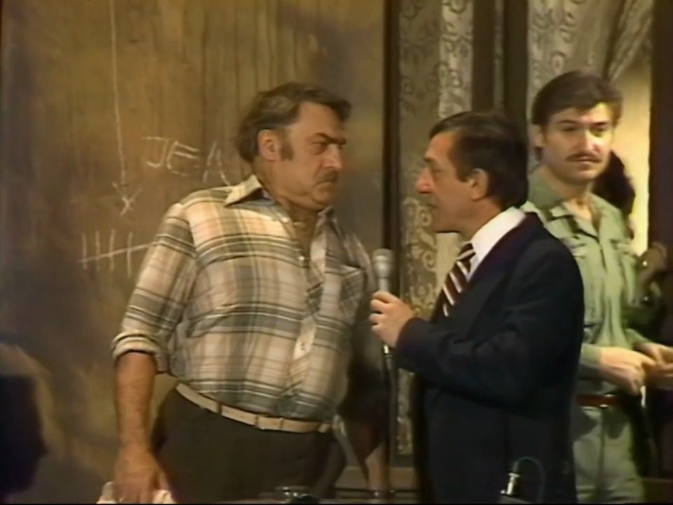 Közönyösség - kabaréjelenet (1984)