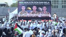 Warga Gelar Aksi Belasungkawa Terhadap 3 Prajurit TNI di CFD Jakarta