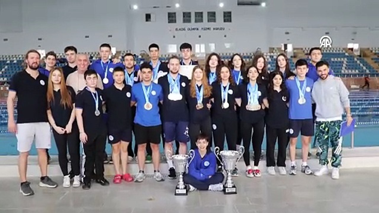 Cumhurbaşkanlığı Kupası Paletli Yüzme Kulüplerarası Büyükler Türkiye Şampiyonası'nda 5 kategoride Türkiye rekoru kırıldı | Ajansspor | AA