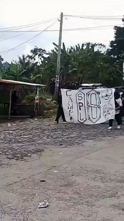 ¿Judíos o pandilleros? Irrumpe manta de la 18 en plena Semana Santa
