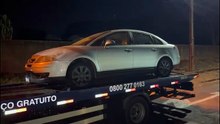 PRF de Cascavel recupera carro furtado em Foz e homem alega ter comprado de boa-fé