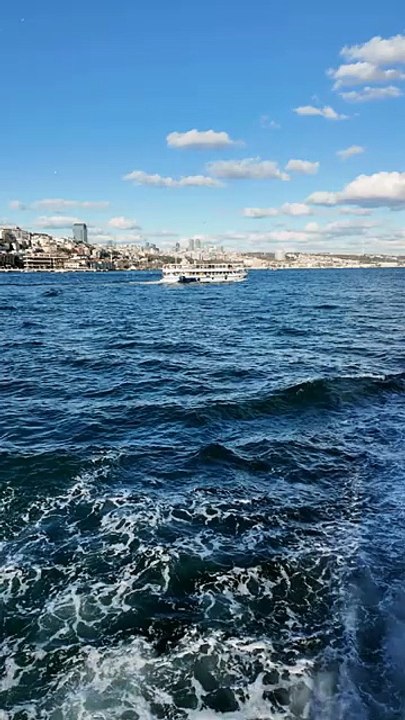 Trump warns Iran to reopen Strait of Hormuz by Tuesday or face 'hell'