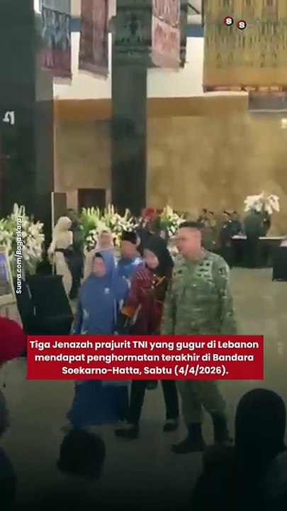 Depan Prabowo, Tangis Keluarga Pecah Saat Jenazah 3 Prajurit TNI Tiba di Bandara Soetta